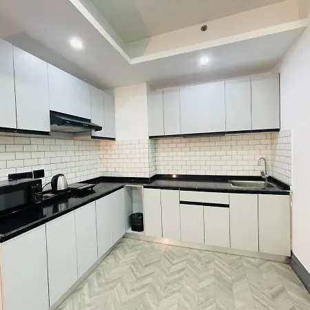 Bedchambers Luxurious Serviced Apartment In Gurgaon Exterior photo