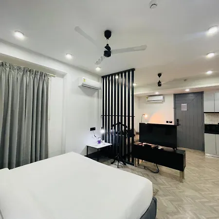Bedchambers Luxurious Serviced Apartment In Gurgaon Exterior photo