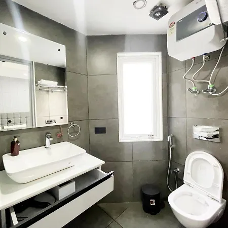 Bedchambers Luxurious Serviced Apartment In Gurgaon Exterior photo
