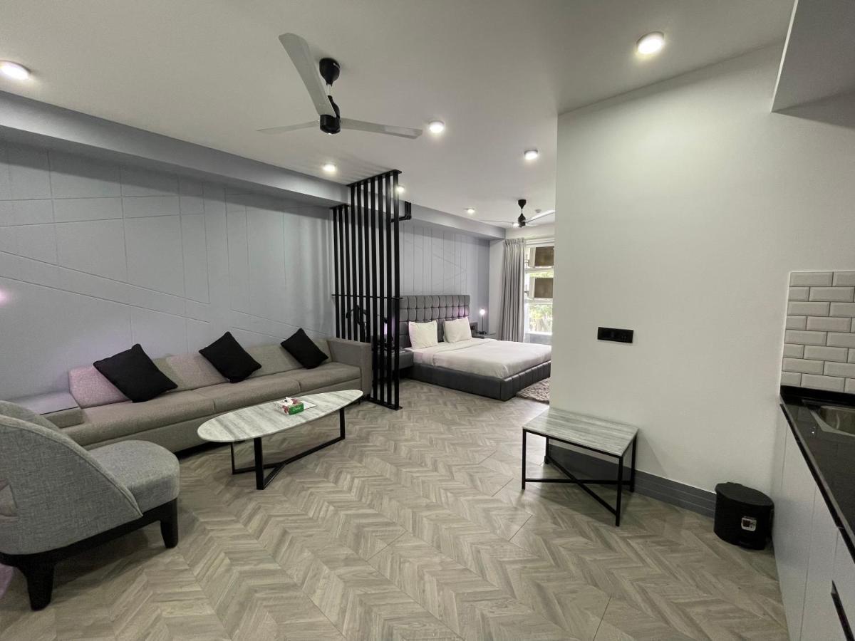 Apartment Bedchambers Luxurious Serviced In *