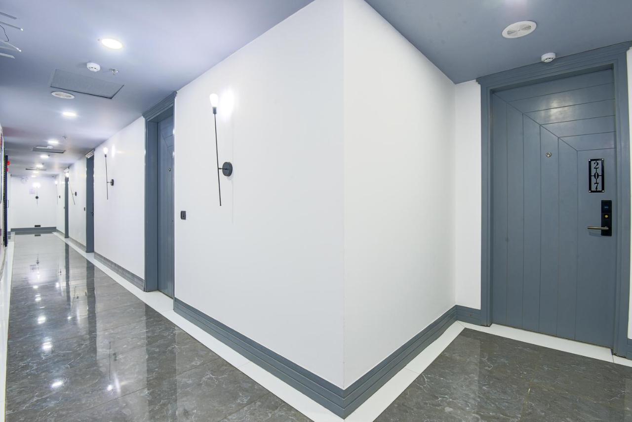 Bedchambers Luxurious Serviced In Apartment Gurgaon