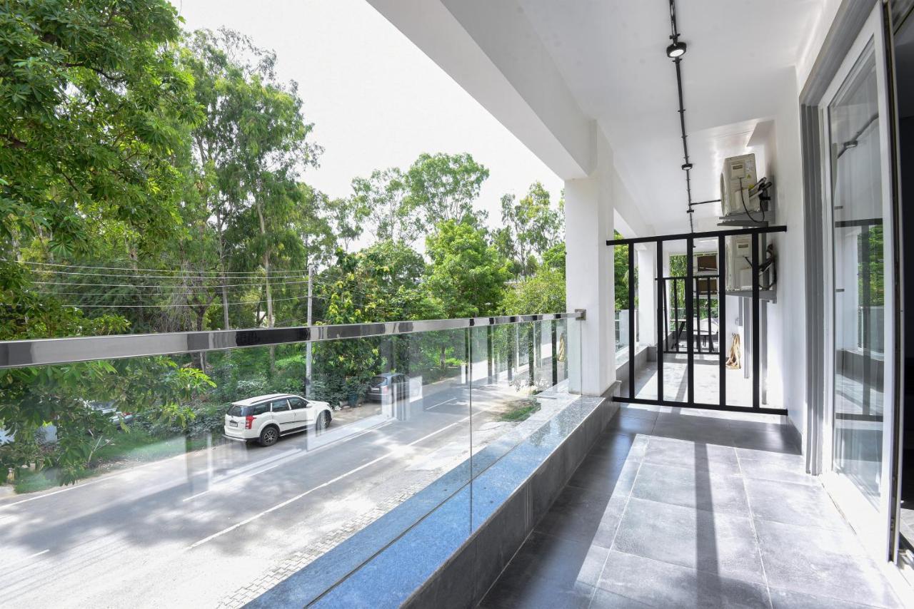 Bedchambers Luxurious Serviced In Gurgaon