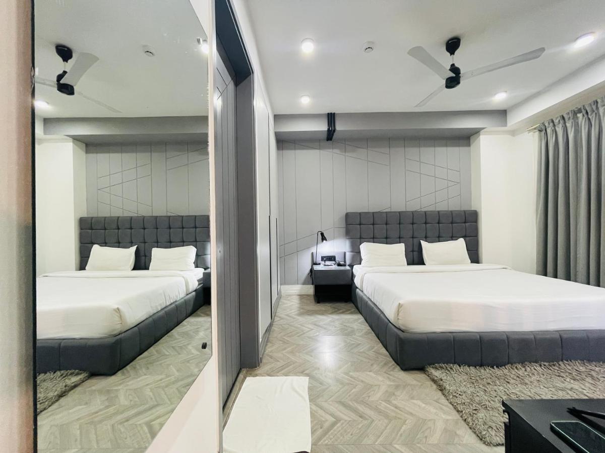 Apartment Bedchambers Luxurious Serviced In *